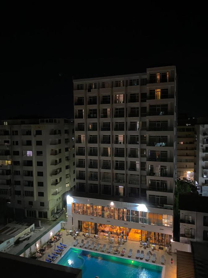 Prestige Apartament Sea View Durrës Buitenkant foto
